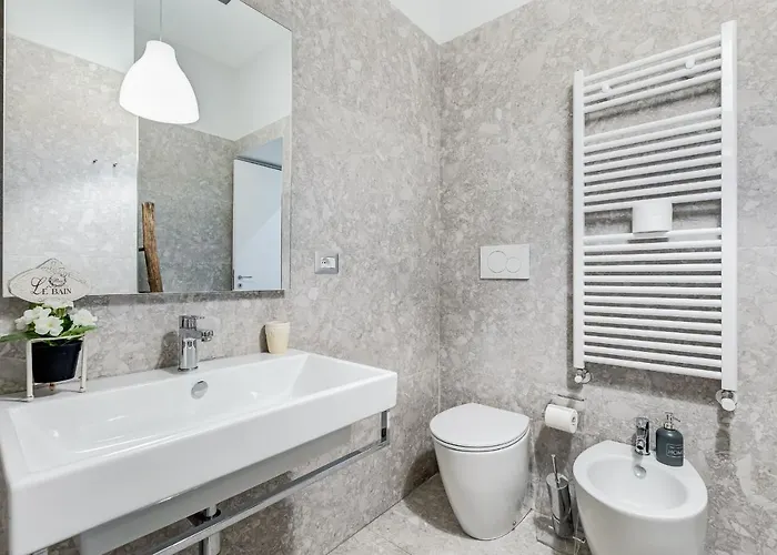Crystal Trevi Fountain - Romedreamhome Rome