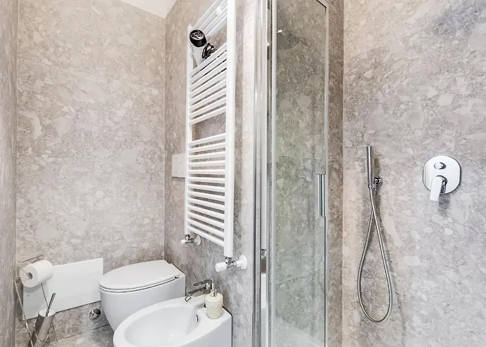 Crystal Trevi Fountain - Romedreamhome Rome
