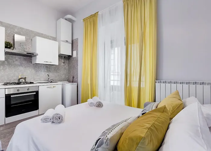 Crystal Trevi Fountain - Romedreamhome Appartement *
